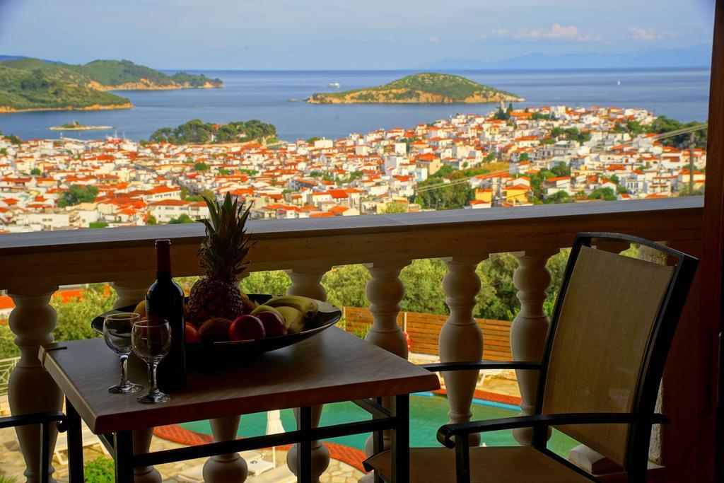Blue Horizon Studios Skiathos-Stadt Exterior foto