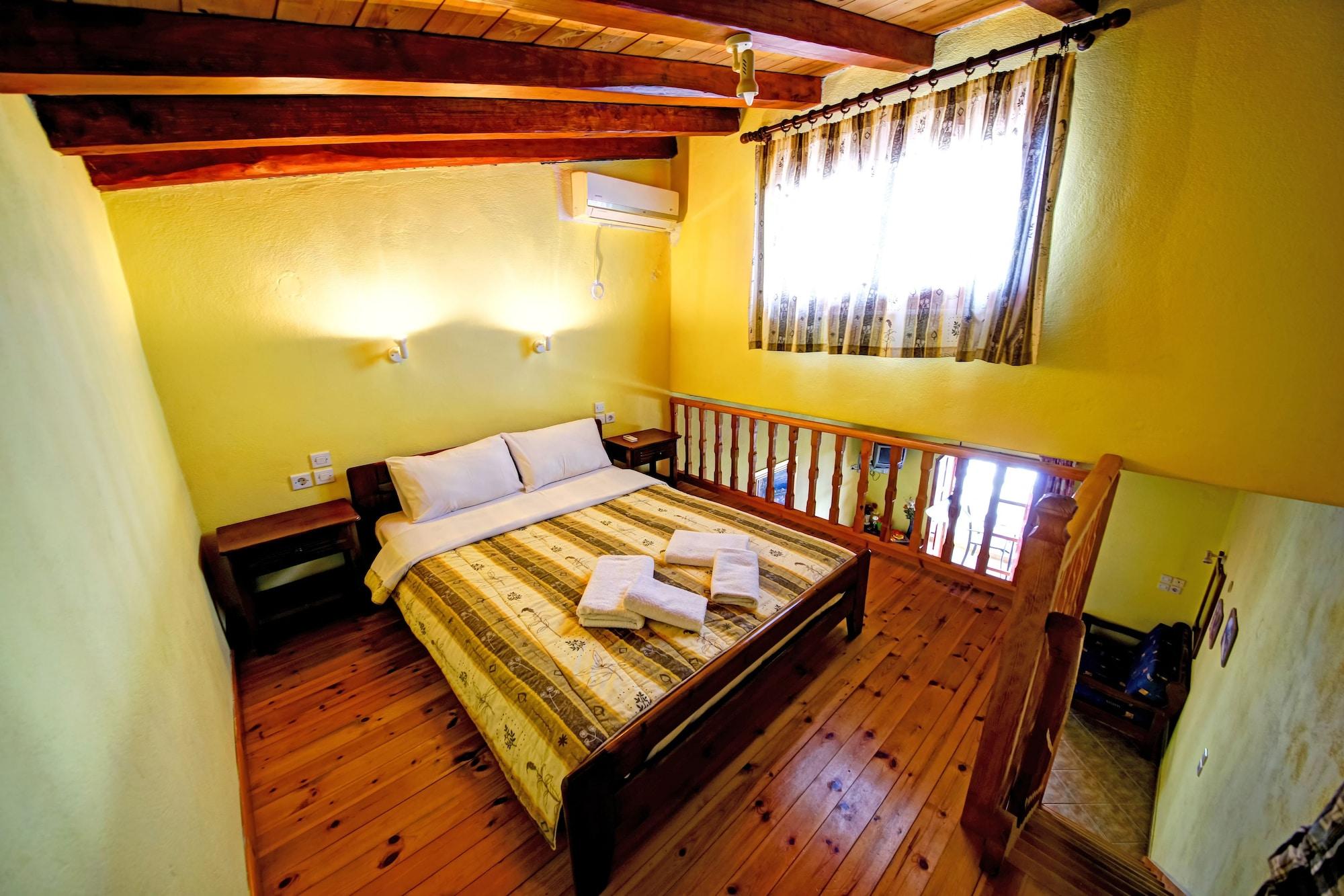 Blue Horizon Studios Skiathos-Stadt Exterior foto