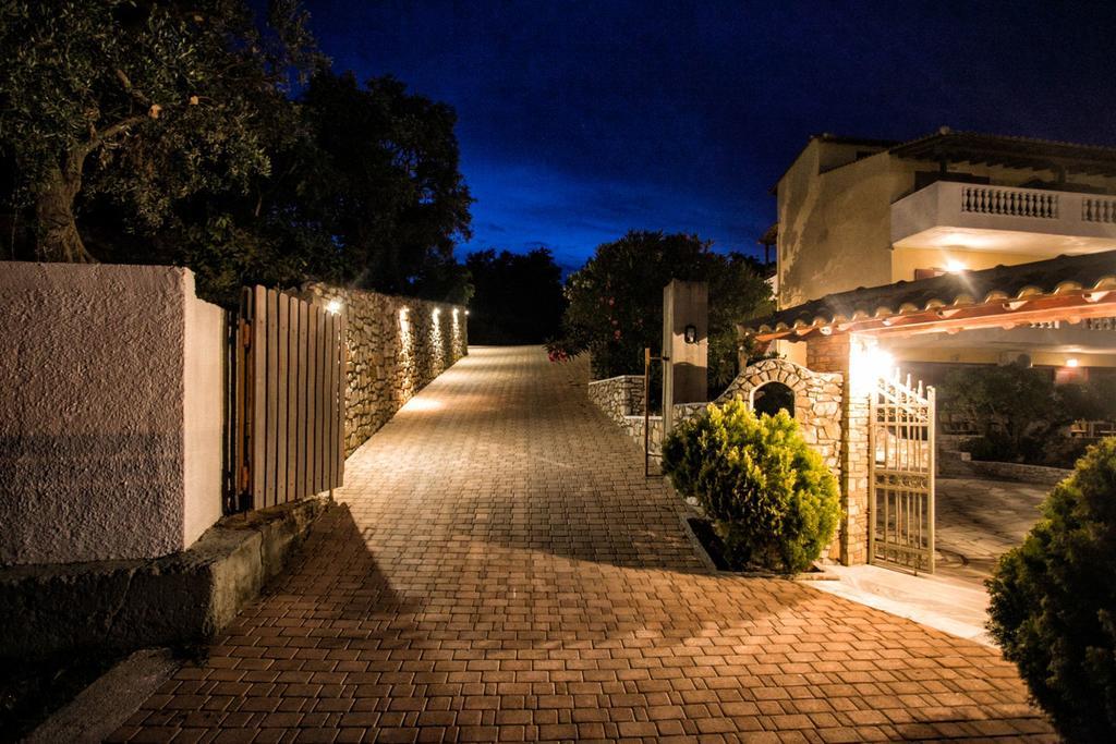 Blue Horizon Studios Skiathos-Stadt Exterior foto