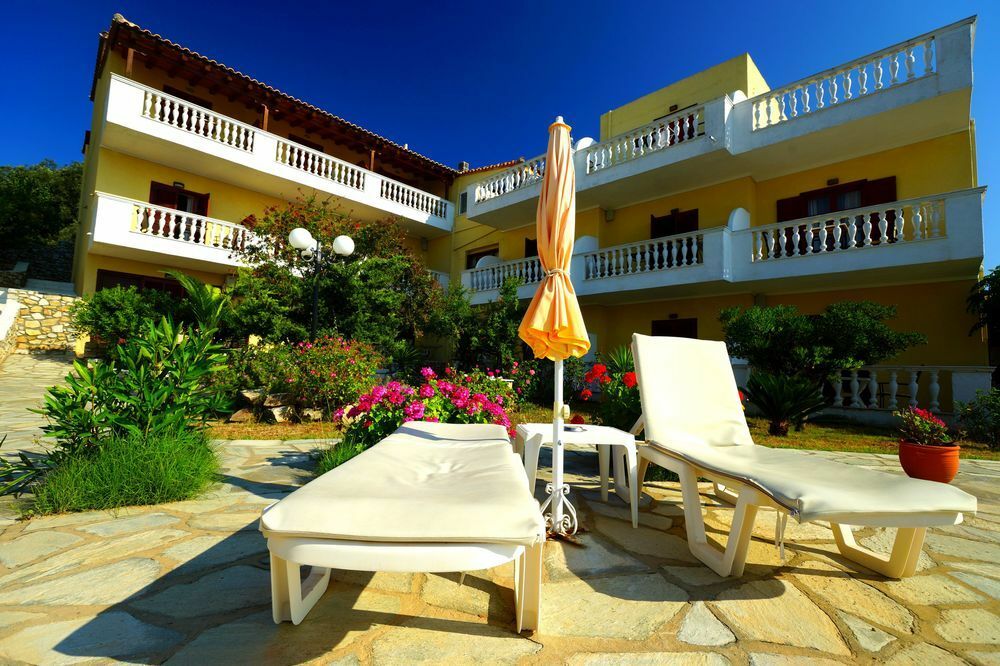 Blue Horizon Studios Skiathos-Stadt Exterior foto
