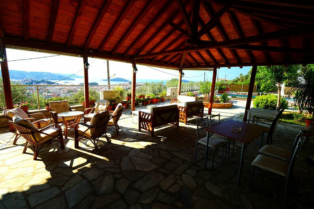 Blue Horizon Studios Skiathos-Stadt Exterior foto